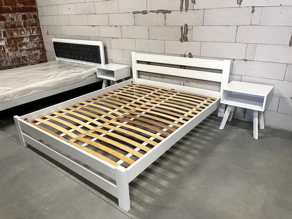 Матрац у ліжко 160х200, продам безпружинний матрац + ліжко + тумбочки