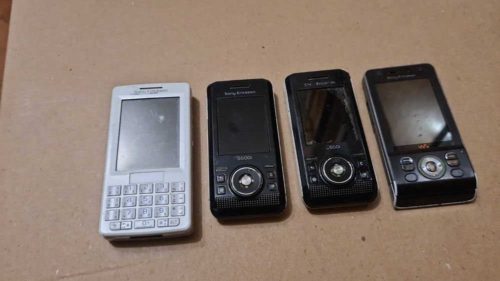 Sony Ericsson W910i, s500i, m600i на запчастини або відновлення