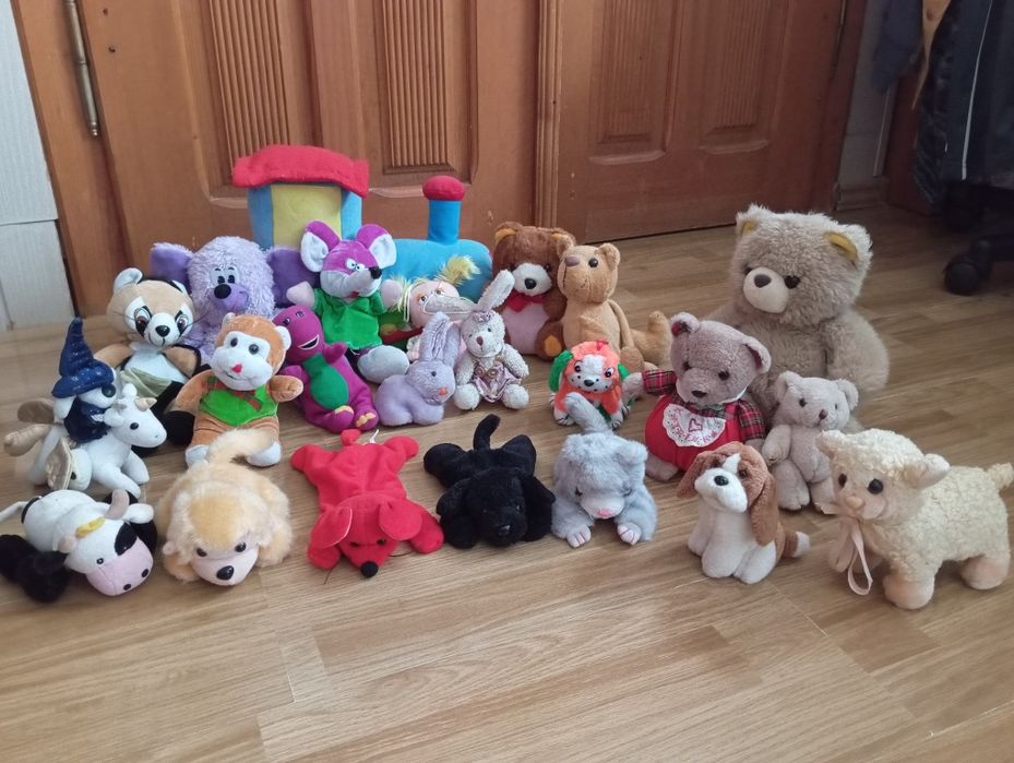 М'які іграшки дитячі