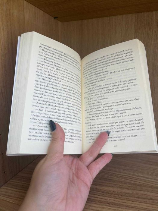 Livro de bolso “Só o Tempo Dirá” de Jeffrey Archer