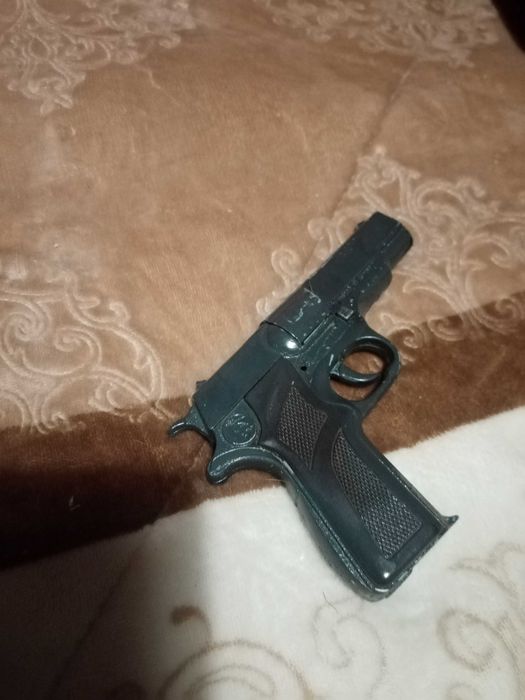 Arma de brincar Cinza