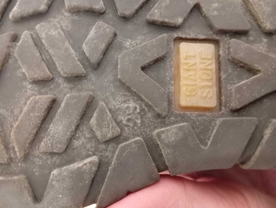 Sapatos - Giant Stone