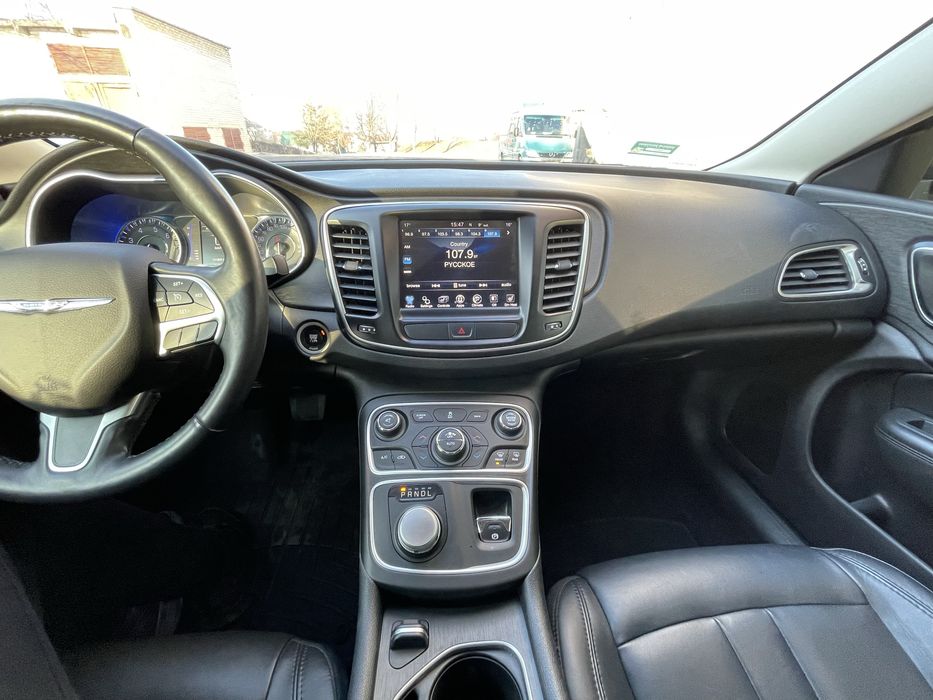 Chrysler 200 2016 VIN 1C3CCCAB9GN182563 фото оголошення 3 з 8