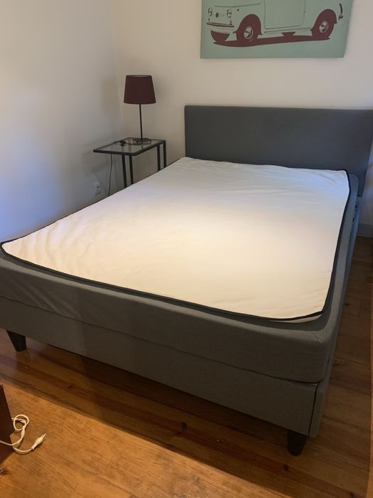 Cama de casal ikea