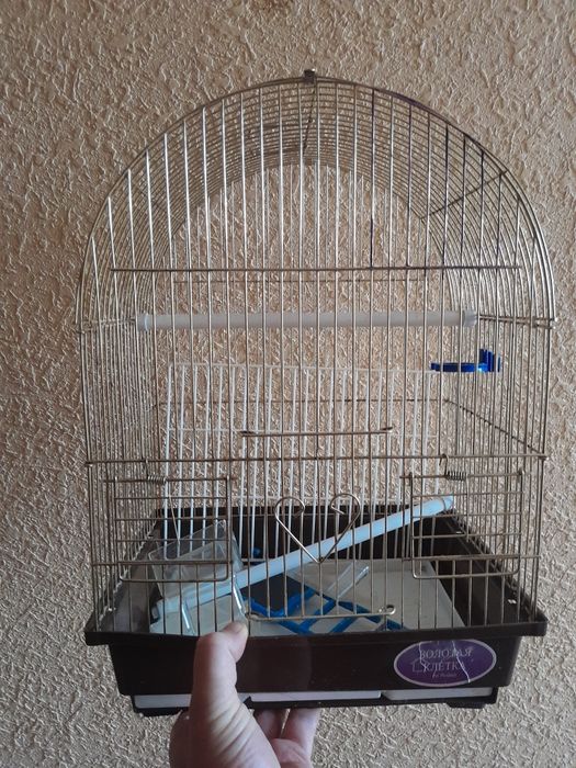 Продам клітку для папуги