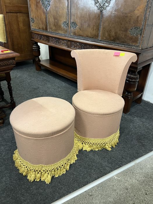 Stylowy fotel różowy z pufą/komplet/Raty