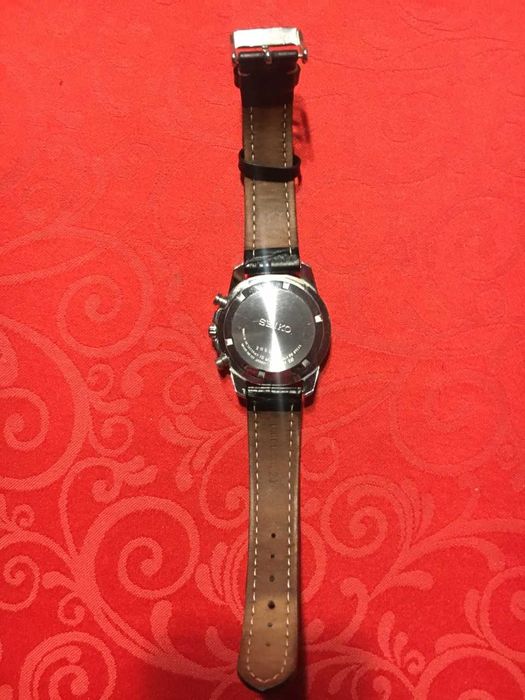 SEIKO "6T63-00G8 R 4" - Bom estado!