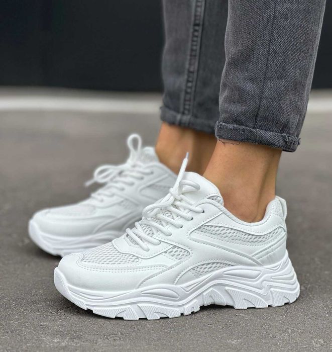 Женские белые кроссовки демисезонные замшевые сеточка