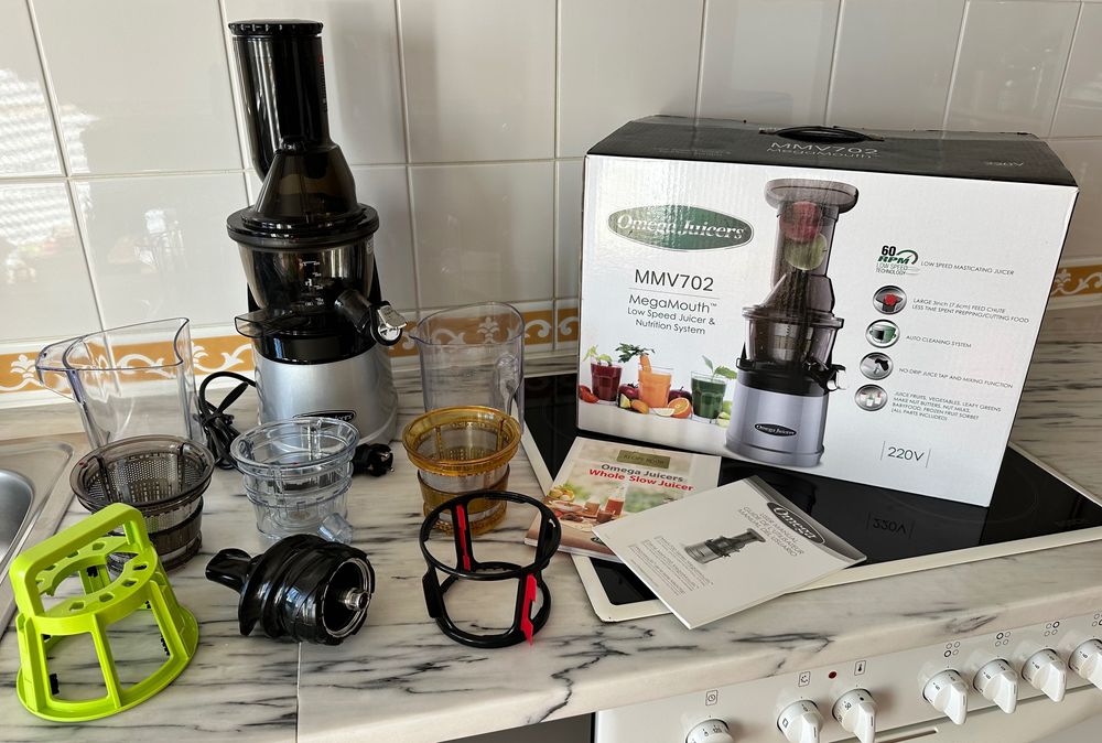 Omega Juicers - Slow Speed Juicer