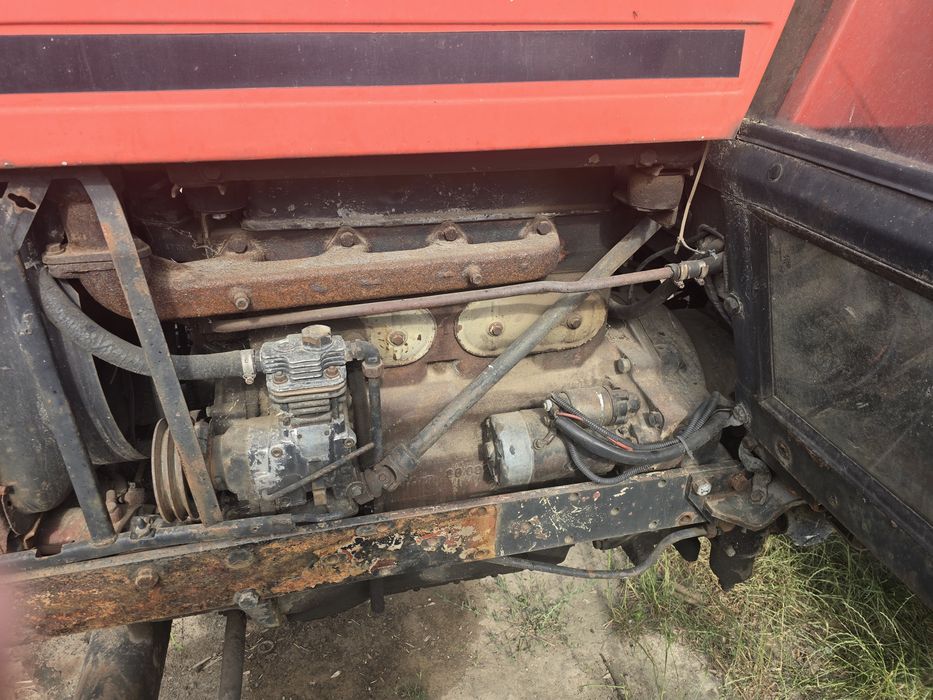 zetor 8111 pracował tylko przy odśnieżaniu