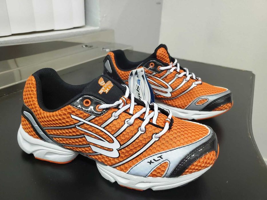 Кроссовки с орто механизмом SPIRA STINGER LXT США