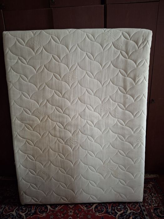 Матрац  на ліжко