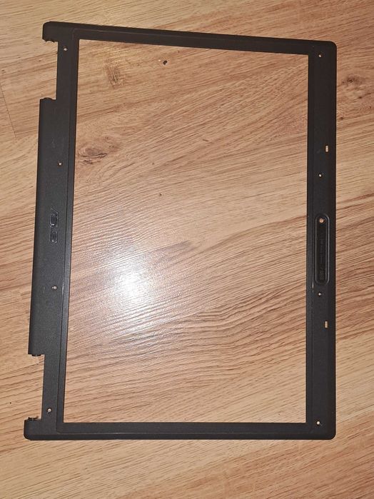 Ramka matrycy Asus x53s