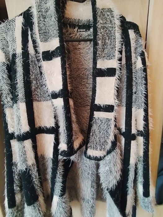 Kardigan XL. bez zapięcia.