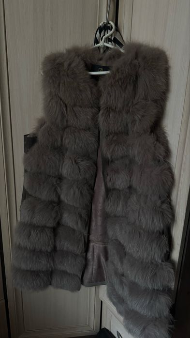 Продам жилетку з песця