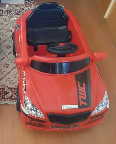 Carro eletrico FEBER