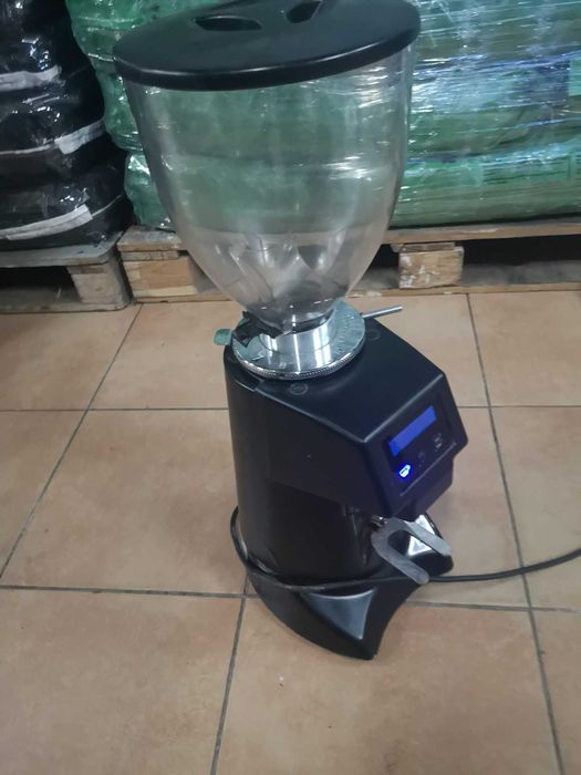 młynek elektryczny do kawy Florenzato F64E
