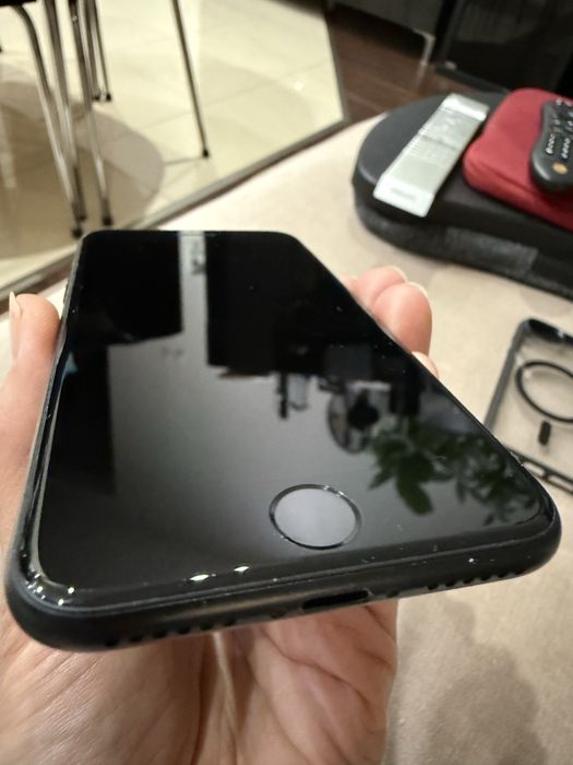 iPhone SE 2022 3gen 64 GB