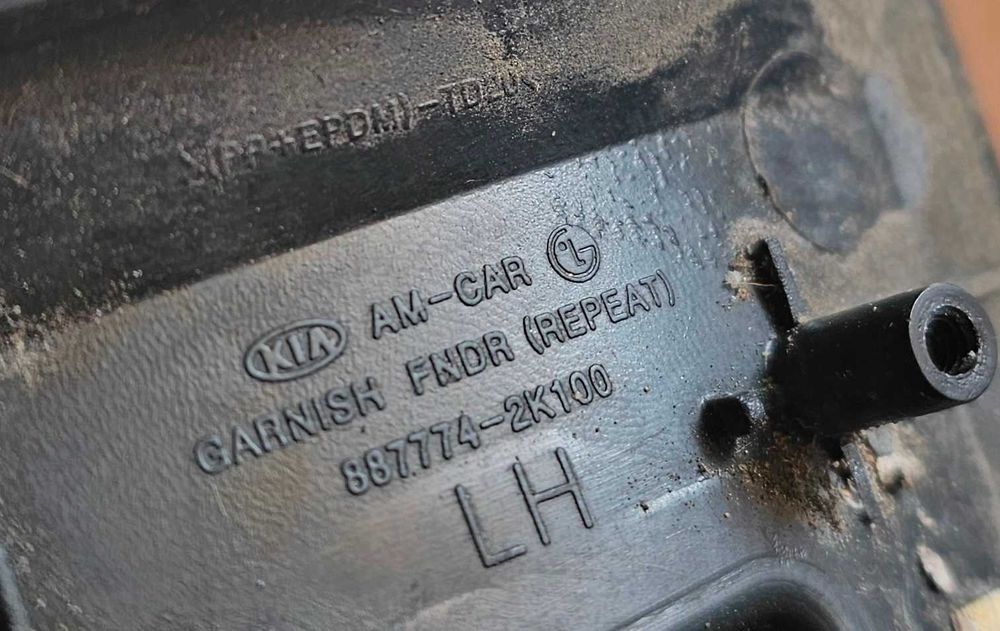 Kierunkowskaz w błotnik Kia Soul lewy Idealny!