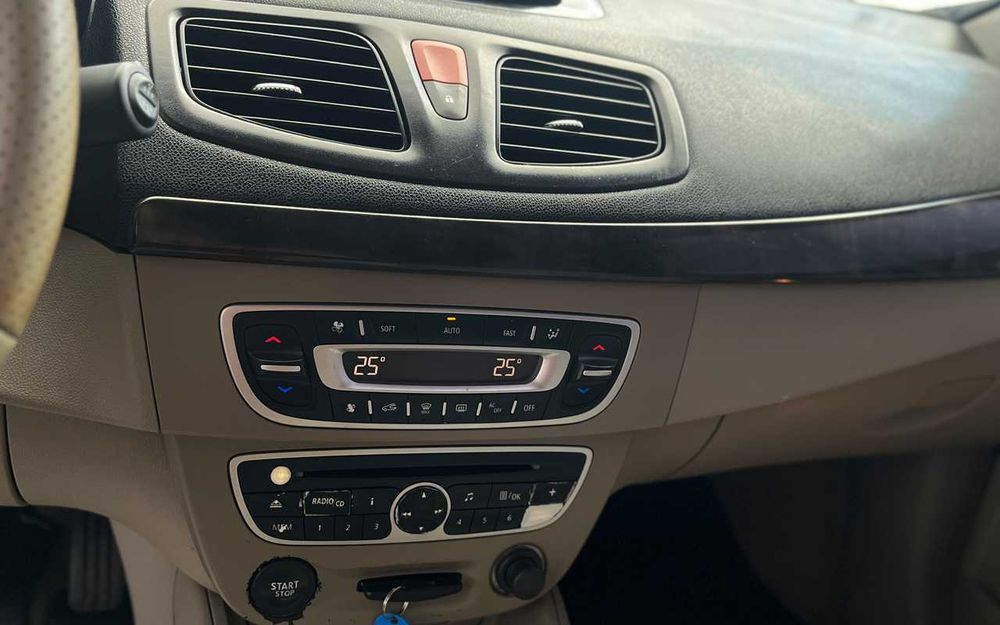 Renault Fluence 2010