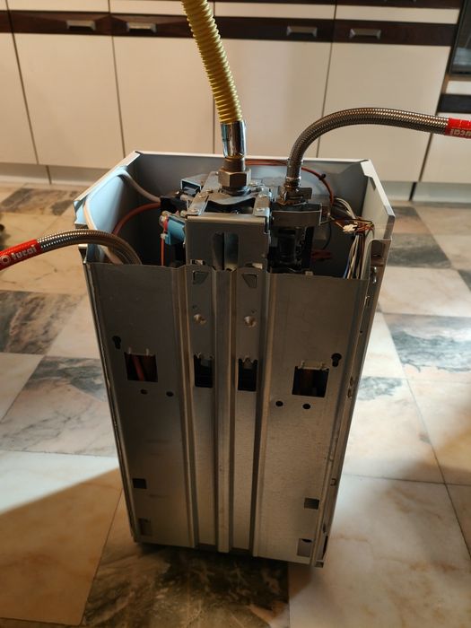 Esquentador ventilado Becken 11L gás de botija