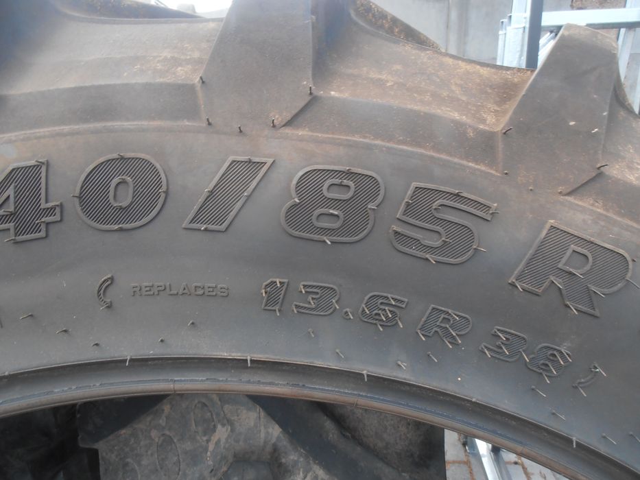 Opona 340/85 R-38