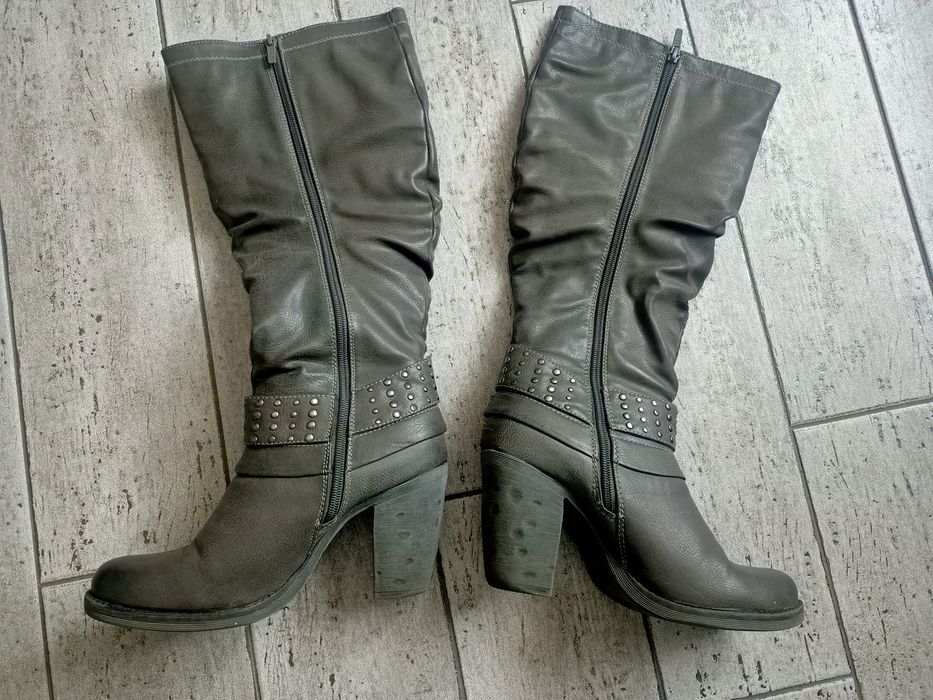 Buty, kozaki lekko ocieplane, rozm.40