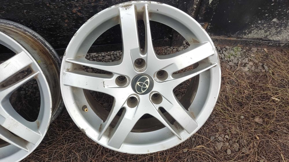 Диски титановые Toyota  5 болтов