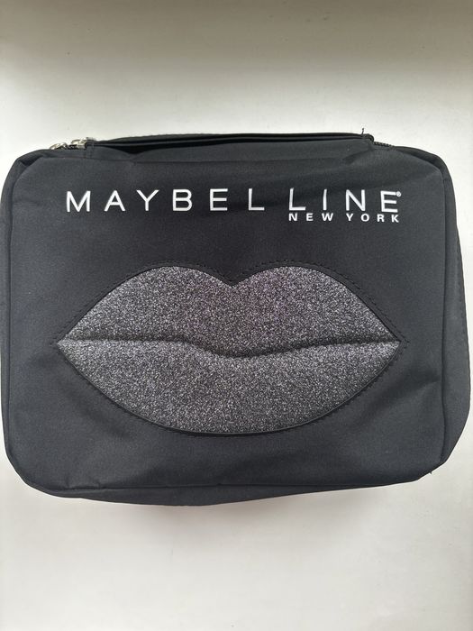 Сумка для косметики maybelline