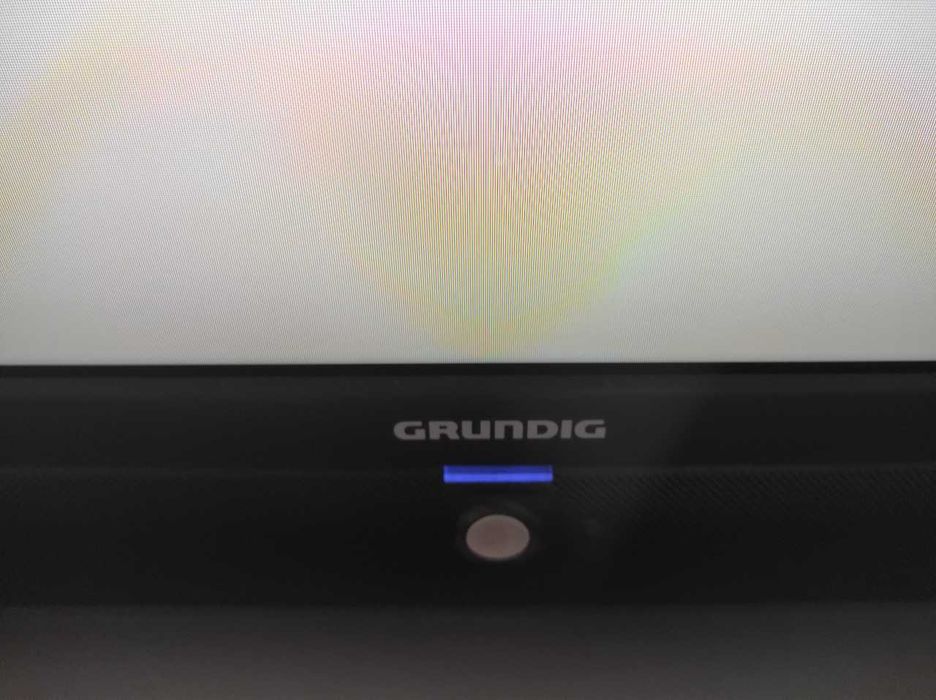 LCD Grundig 32" como nova