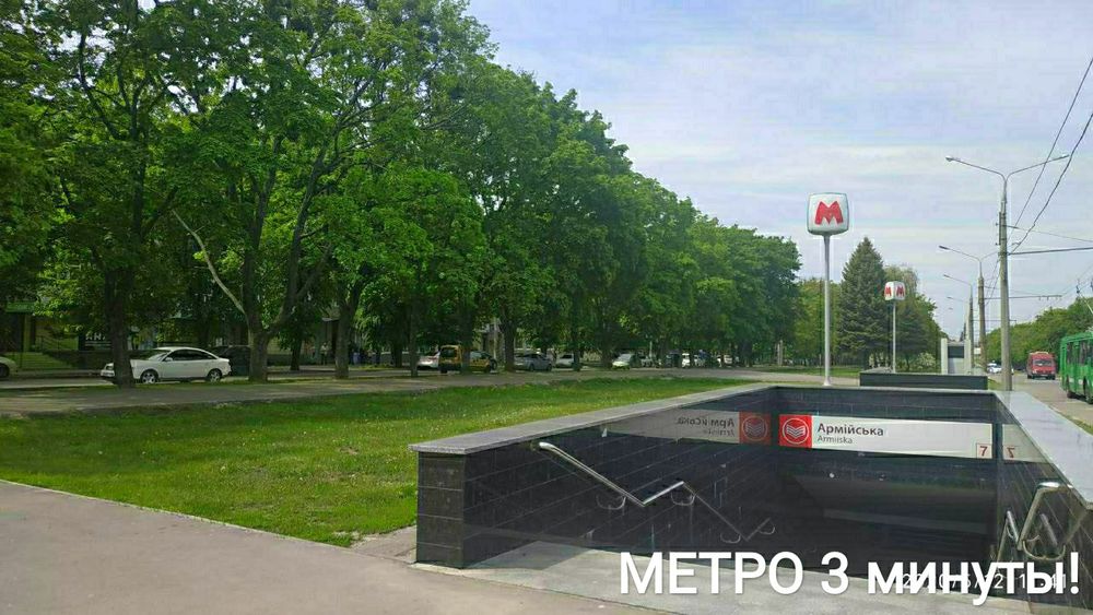 Продаю гостинку Ощепкова, 8/  Метро Армейская 3 минуты!