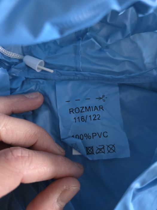 Płaszczyk przeciwdeszczowy rozm 116/122