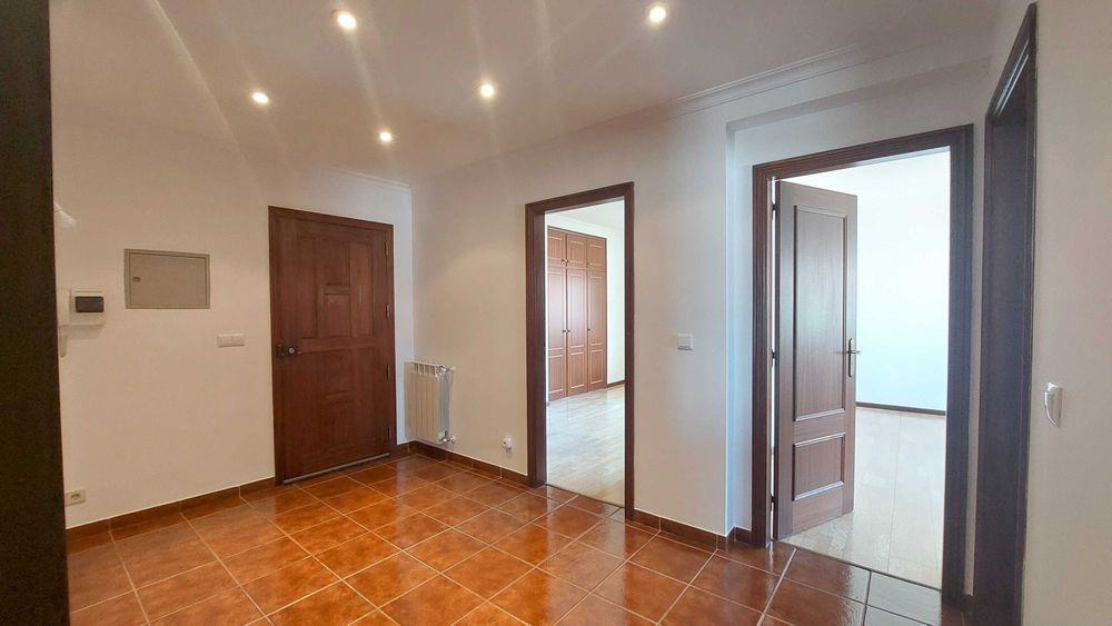 Arrendo Apartamento T2 Tortosendo, Covilhã