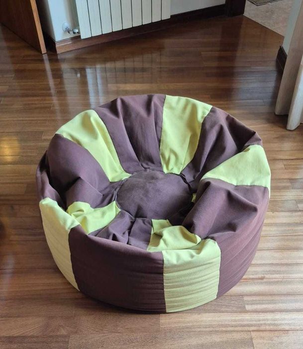 Pouf feito à mão com tecido