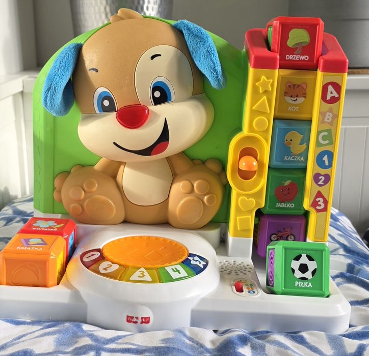 Fisher price Stacja szczeniaczka i 8 klocków