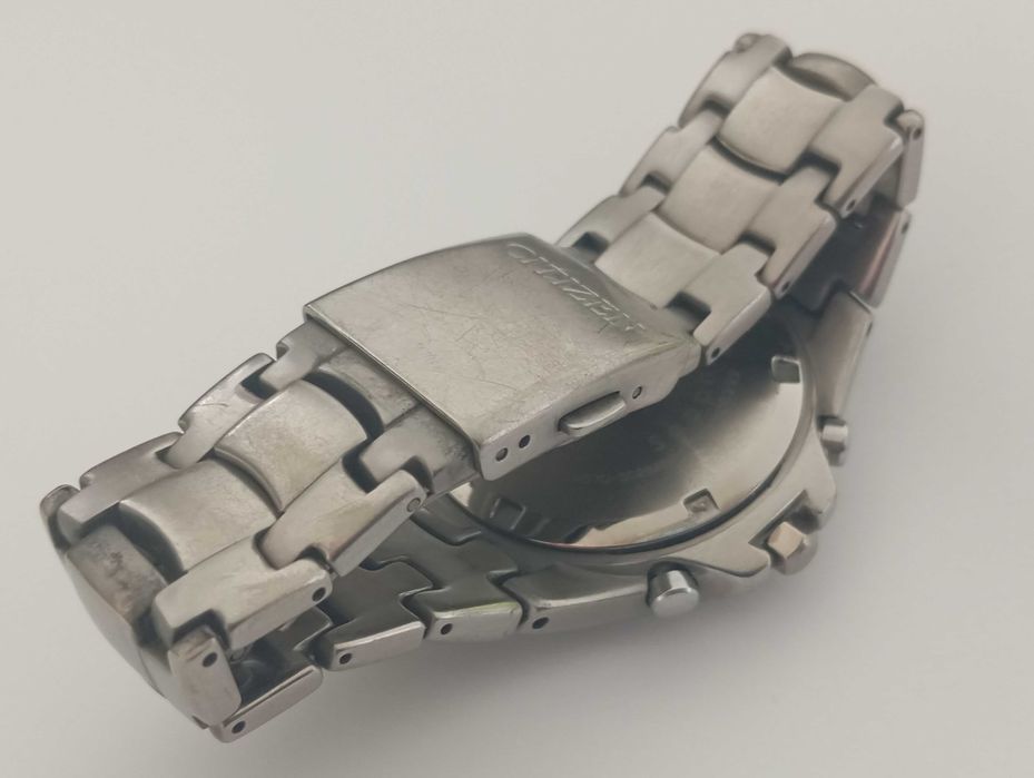 Zegarek Citizen Eco-Drive Saphire, Titanium
