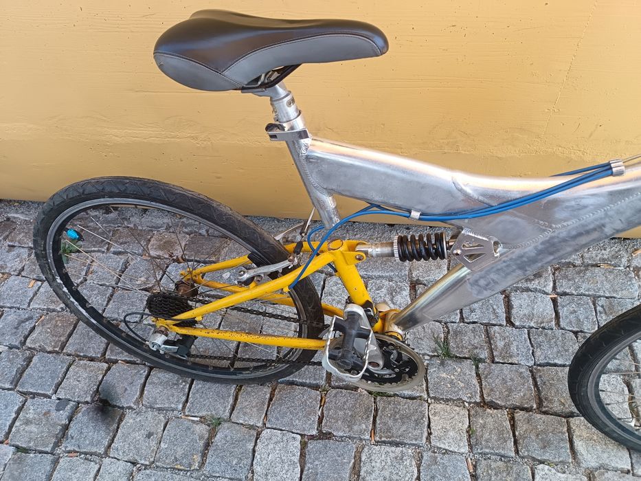 Bike "Berg"_suspençao completa_pleno para andar