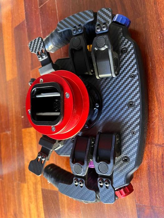 Pokornyi volante GTE pro v3 simracing