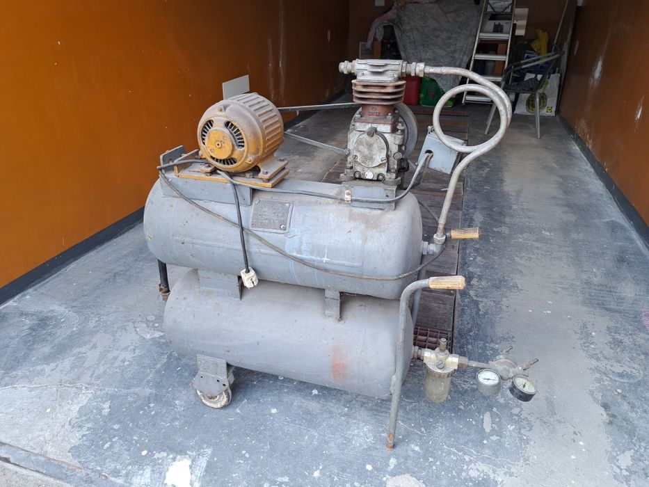 Sprezarka Dwukomorowa-Kompresor