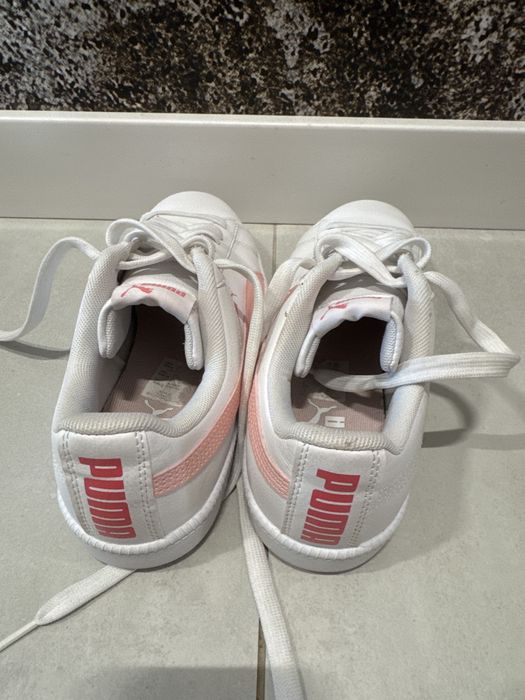 Buty Puma damskie  rozmar 38
