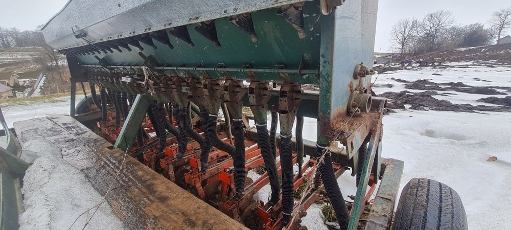 Сівалка Чеська сушникова 3м