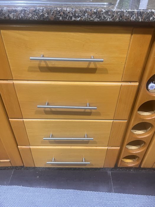 Móveis de cozinha e bancada