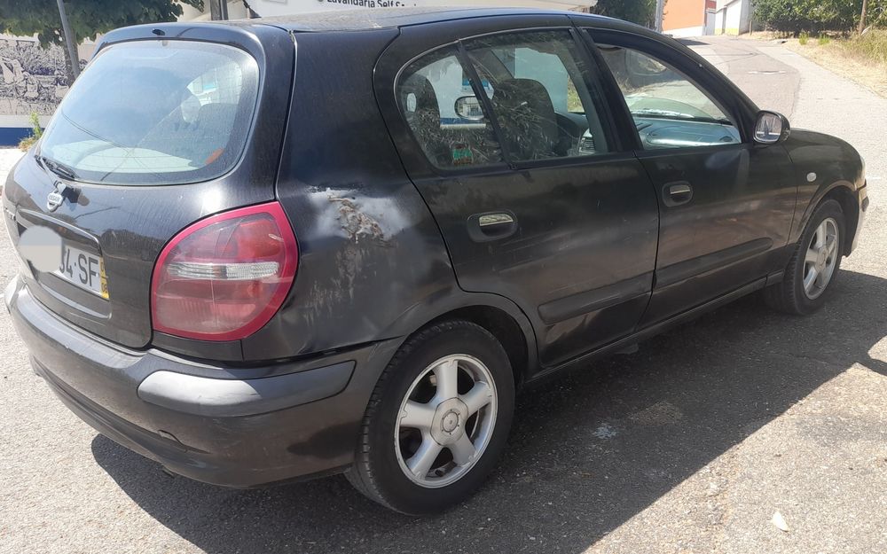 Nissan Almera 1.5 gasolina