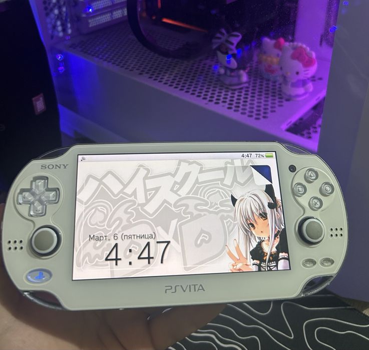 Ps vita oled белая 64 гб + много игр