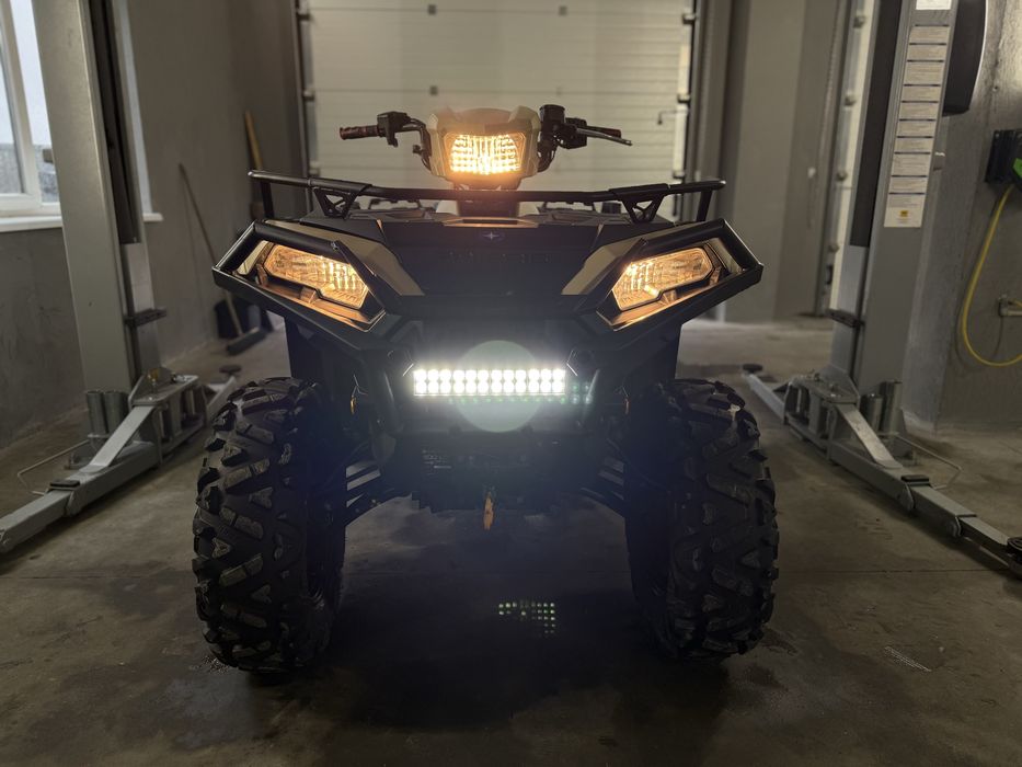Квадроцикил Polaris 850EFI