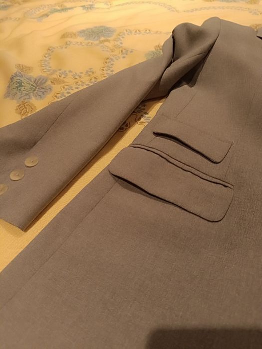 Casaco cinzento tamanho L