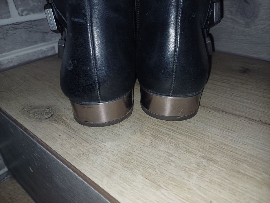 Botki skórzane 36