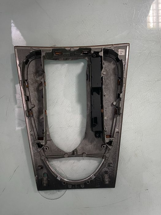 Mercedes E W211 Ramka Panel Skrzyni Biegów