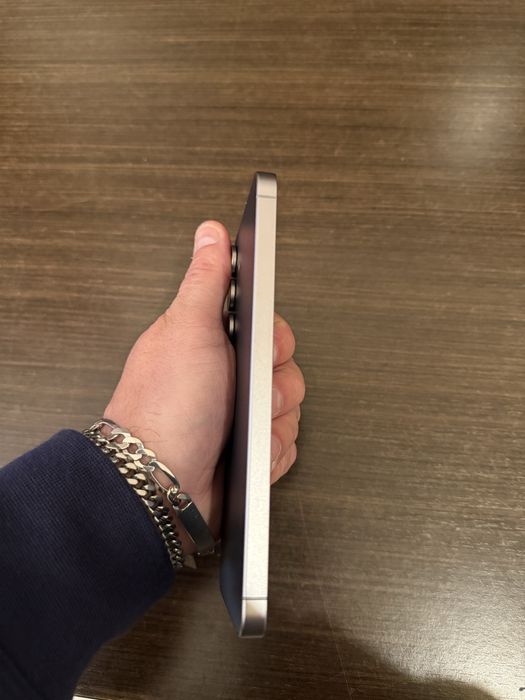 Samsung s25 FE como novo