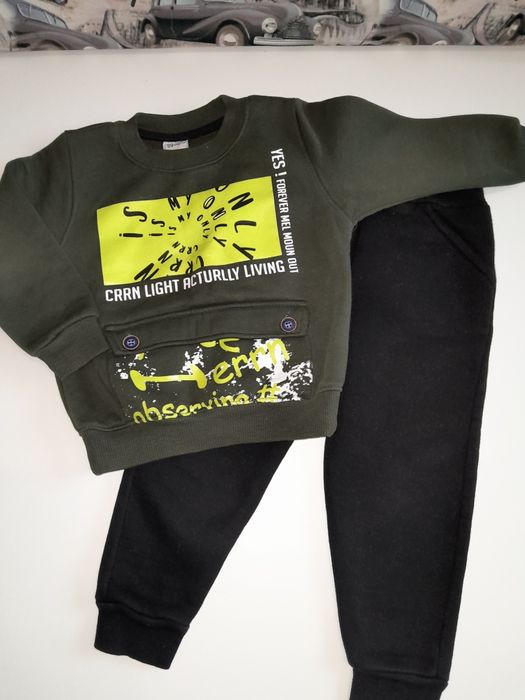 Продам костюм для хлопчика